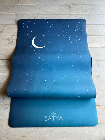 alignement stars  non slippery ultime adhérence yoga mat tapis unique design artistic yoga milky way sustainable eco friendly 